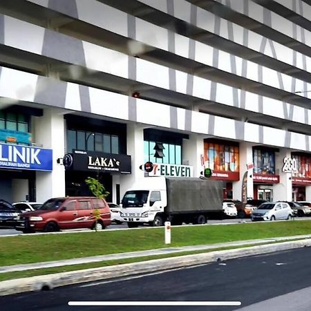 Attractive 3 Bedroom Condo With Pool-D Raudhah Homestay Kajang Exterior photo